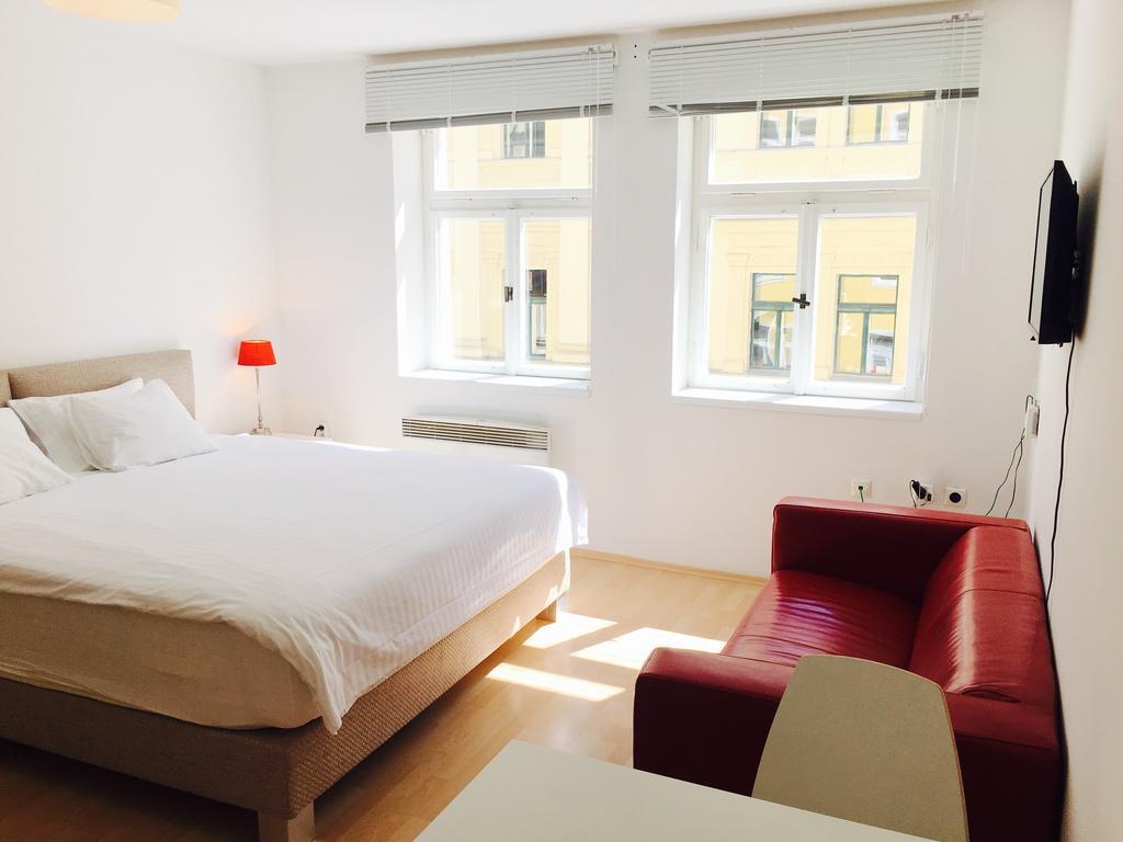 Prague City Stay Rohacova Exterior photo